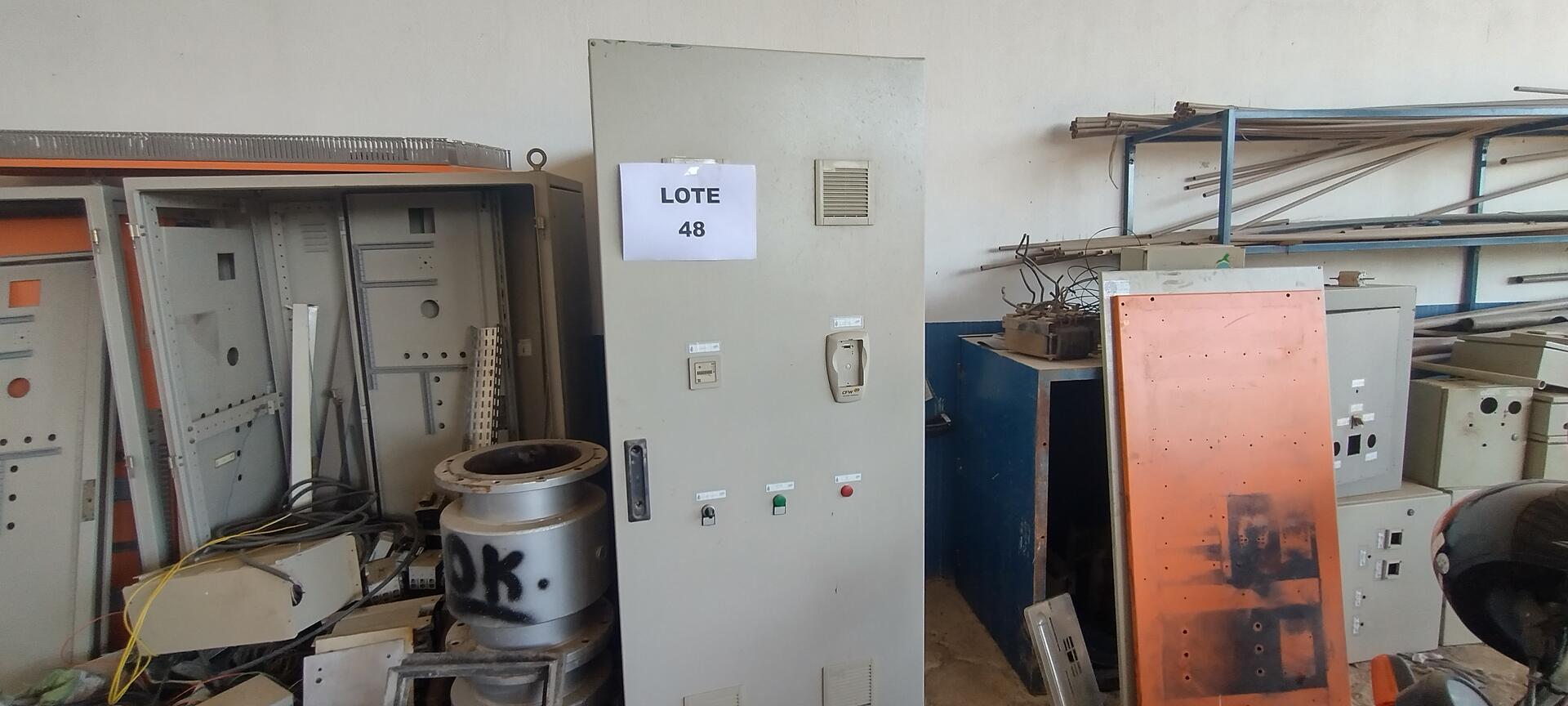 Sucata de Painéis elétricos.