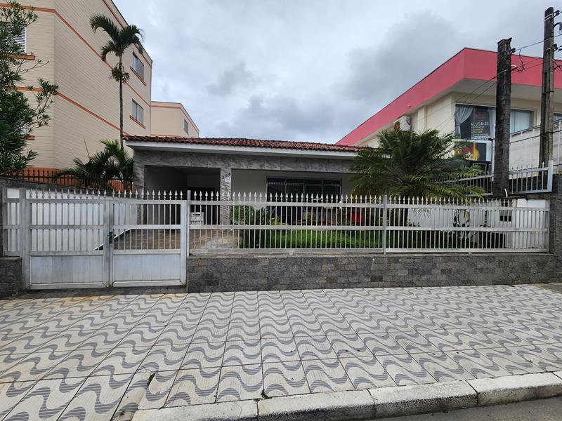 Prédio residencial área 330m² - Peruibe/SP