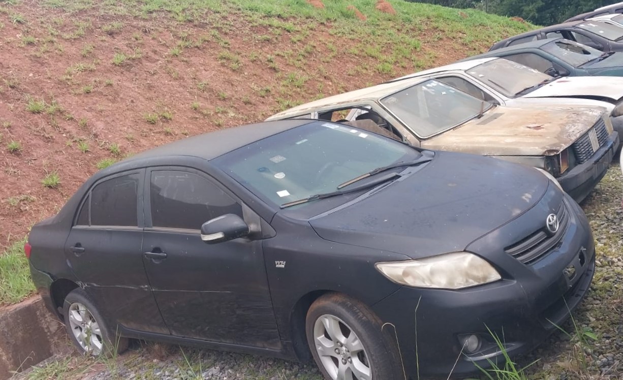 TOYOTA COROLLA XEI 18