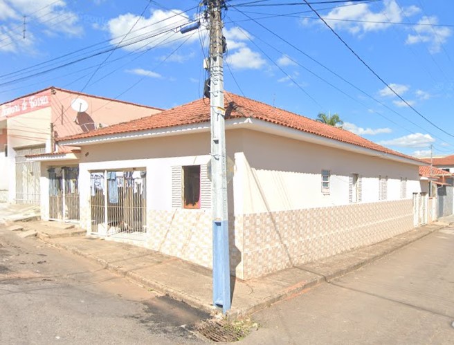Casa residencial área 232m² - Monsenhor Paulo/MG
