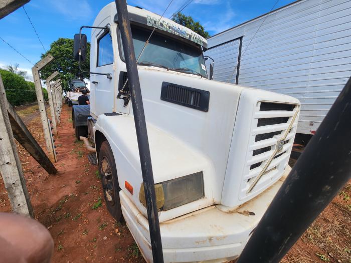 VOLVO NL10 340 4X2