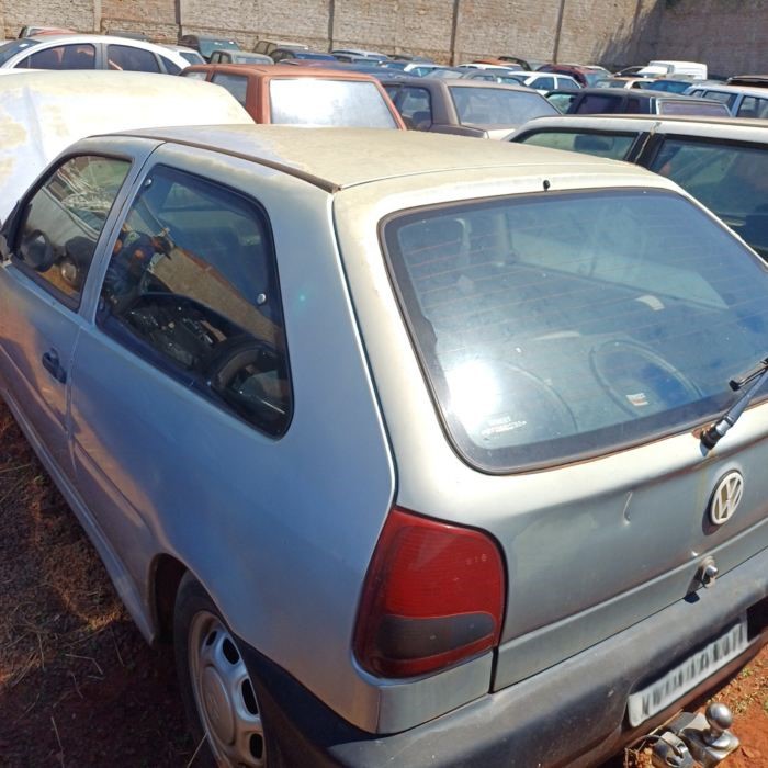 VOLKSWAGEN GOL 1000I