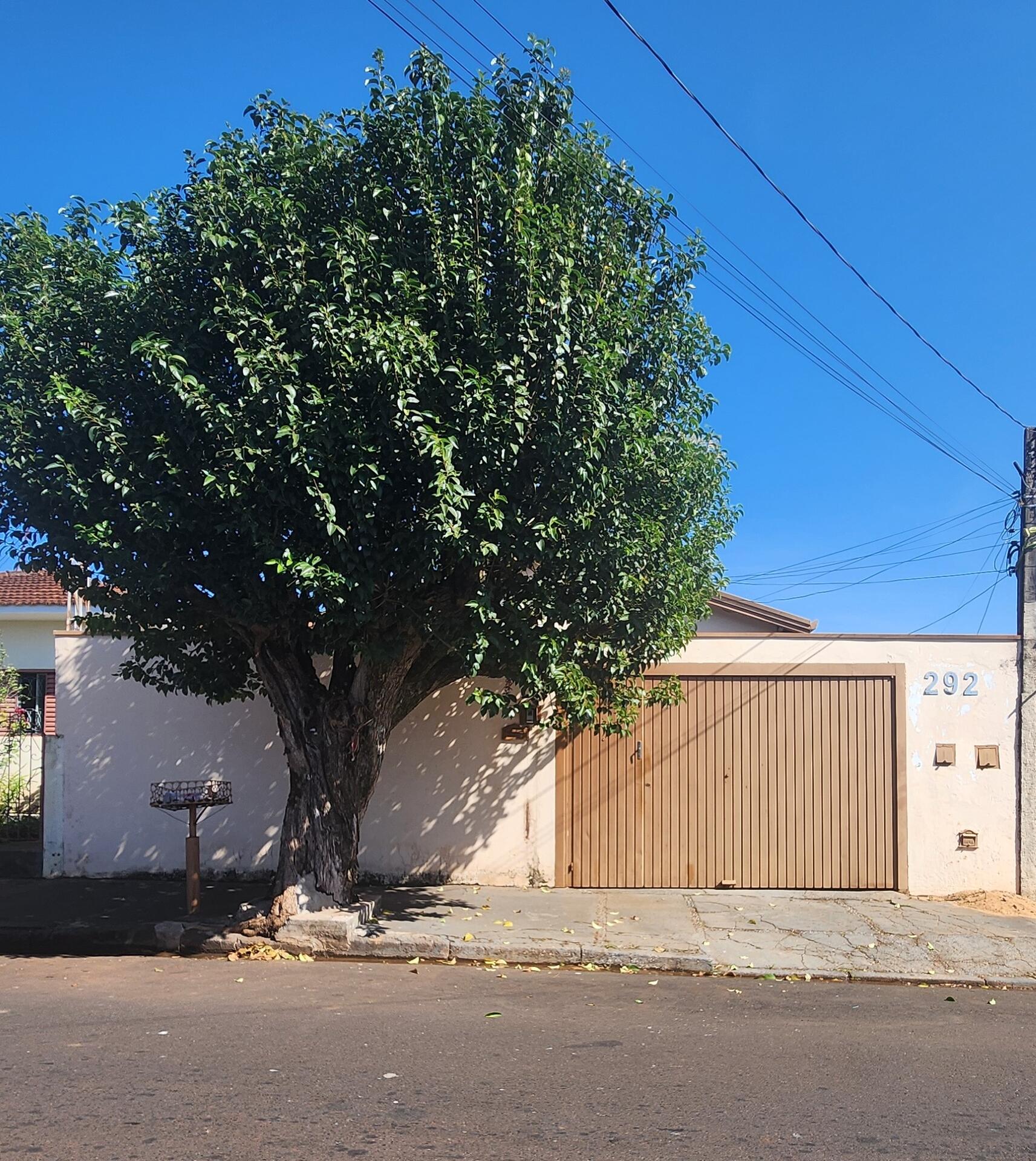 Imóvel residencial área 250m² - Batatais/SP