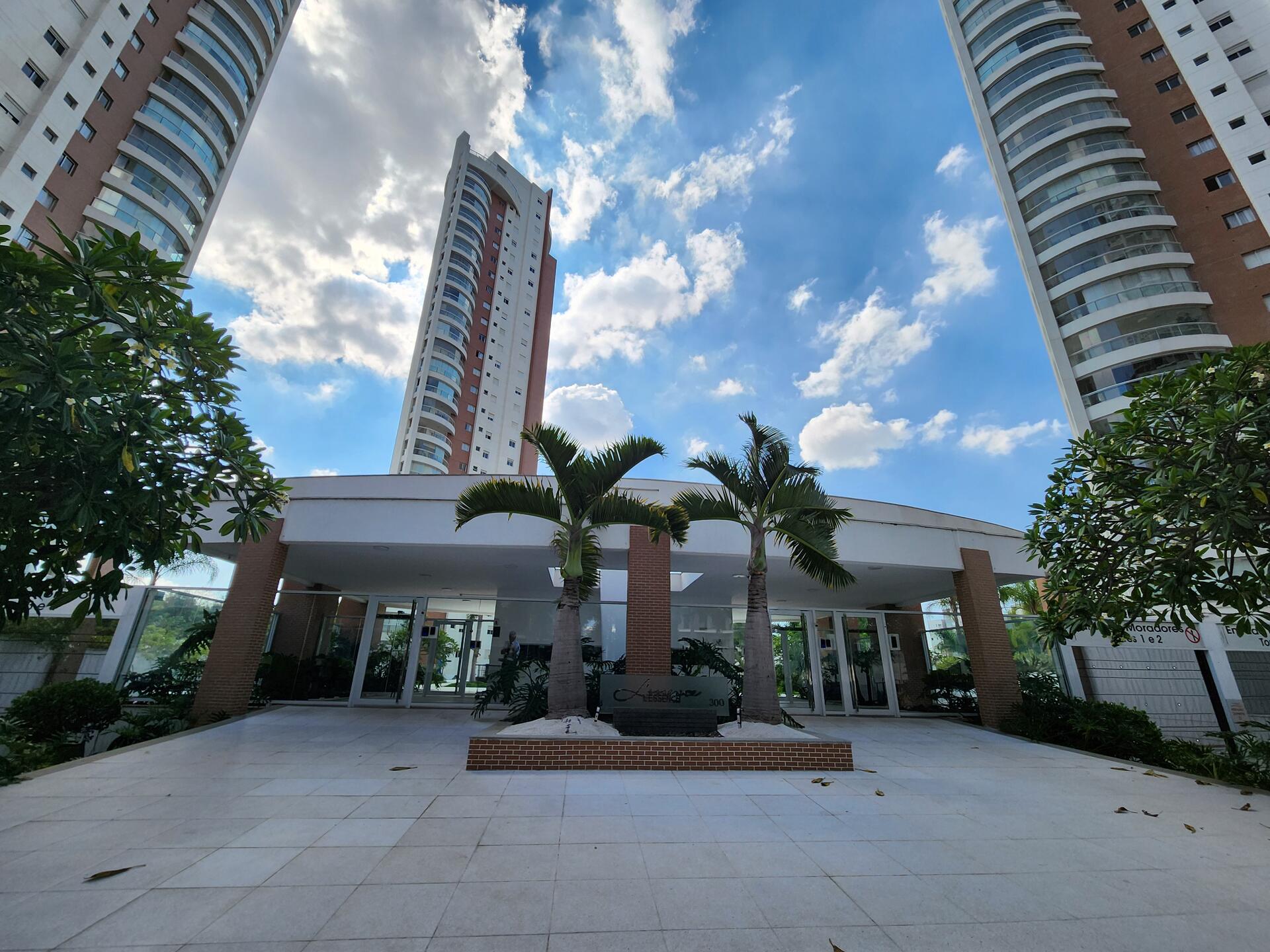 Terrenos c/benfeitorias e Apartamentos - Sorocaba/SP