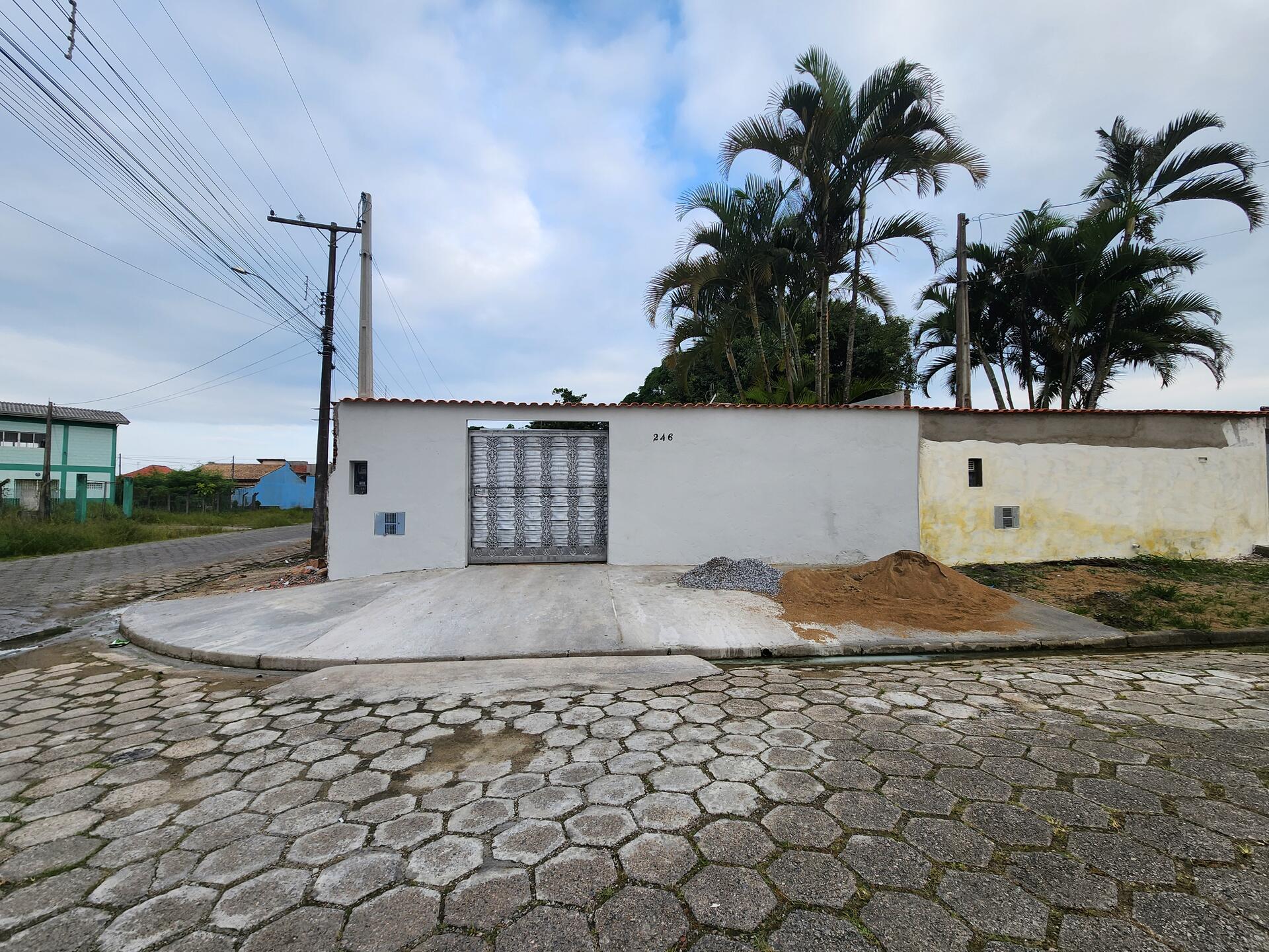 Terreno s/benfeitoria área 300m² - Peruíbe/SP