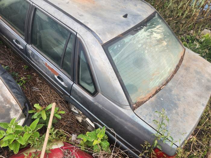 VOLKSWAGEN SANTANA