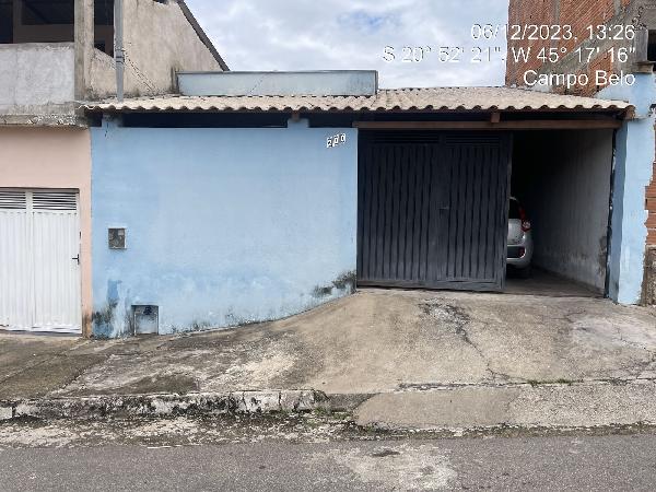 Casa 64m², BAIRRO RESIDENCIAL B, CAMPO BELO MG
