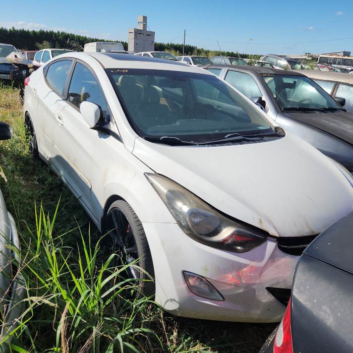 HYUNDAI ELANTRA GLS