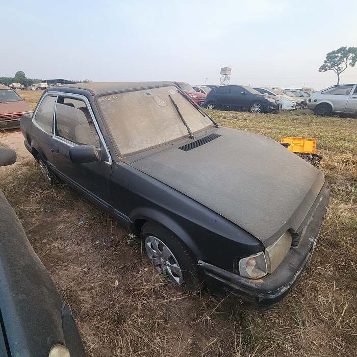 SUCATA - VW/ APOLLO GL - Itirapina/SP