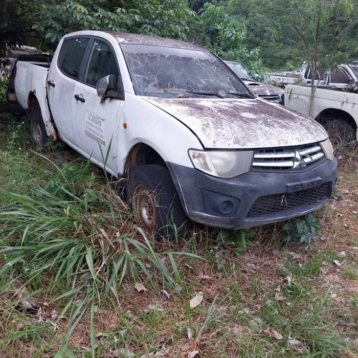 L200 MITSUBISHI