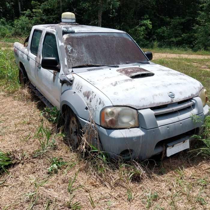 FRONTIER 4X4 XE NISSAN