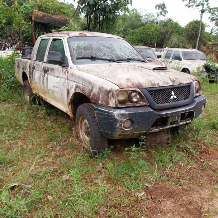 L200 MITSUBISHI