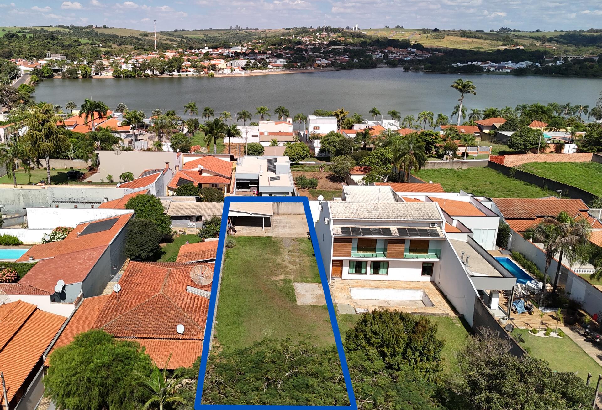 Terreno 600m², Jardim da Enseada, Santa Cruz da Conceição SP
