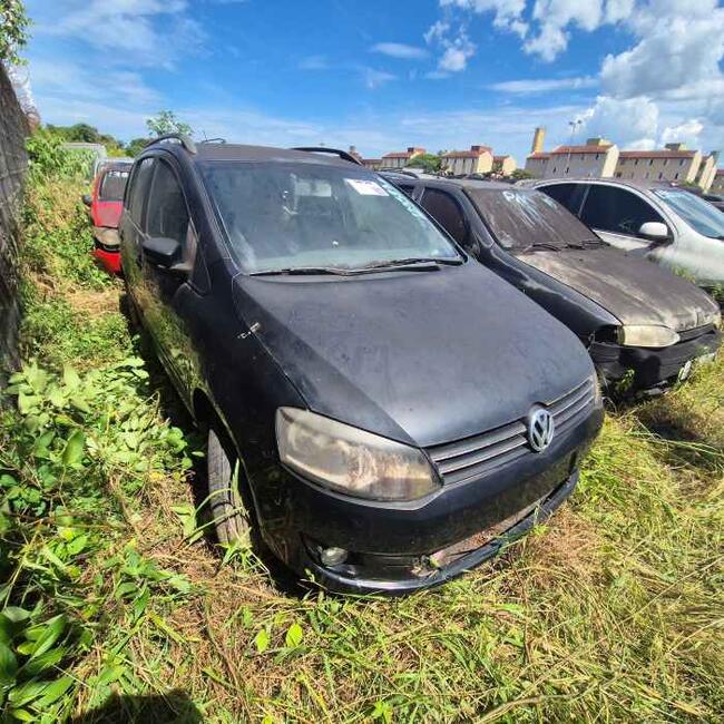 thumb <div style="text-align: justify;">VOLKSWAGEN VW SPACEFOX GII 
Placa: EMQ1789 
SAO PAULO-SP 
Ano/Mod: 2010/2011 
Cor: Preto 
Chassi: 8AWPB05Z8BA513244 
Motor: CCR246058 
RENAVAM: 00265540534.</div>