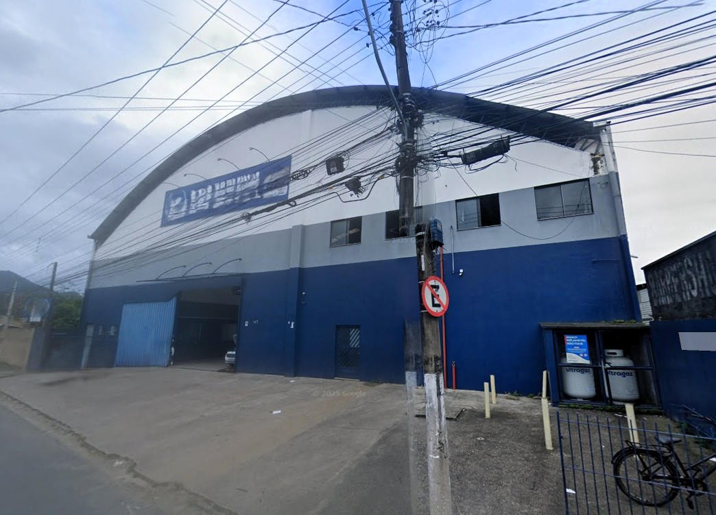 Galpão comercial com mezanino, Indaiá - Caraguatatuba/SP