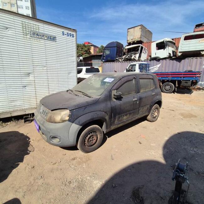 thumb <div style="text-align: justify;">FIAT UNO VIVACE 1.0  
Placa: EUX2378 
SAO PAULO-SP 
Ano/Mod: 2010/2011 
Cor: Azul 
Chassi: 9BD195152B0099969 
Motor: 310A10110057652 
RENAVAM: 00323606172</div>