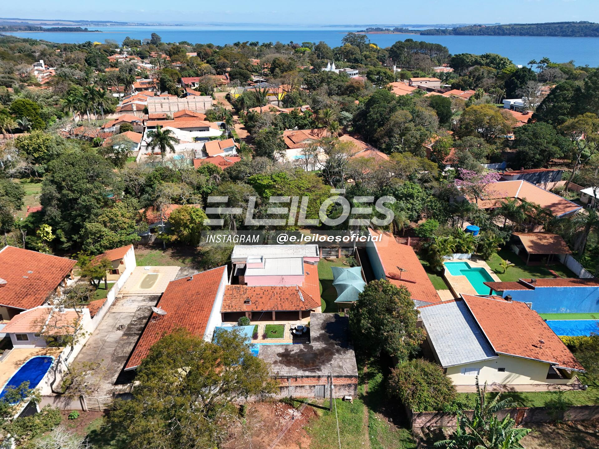 Casa de veraneio área de 510m² - Avaré/SP, localizado em Avaré - SP