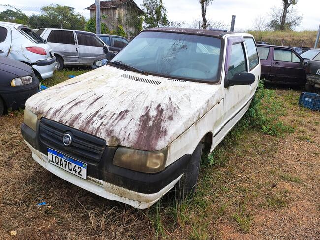 thumb <div style="text-align: justify;">FIAT UNO MILLE ECONOMY  
Placa: IQA7C42 
CURITIBA-PR 
Ano/Mod: 2009/2010 
Cor: NA 
Chassi: 9BD15802AA6338554 
Motor: 146E10119015557 
RENAVAM: 00158695178&nbsp;</div>