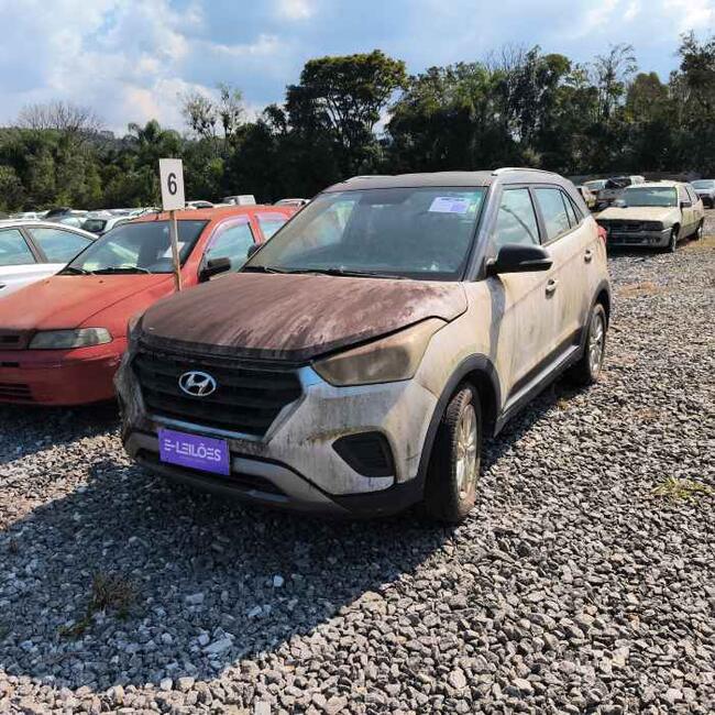 thumb <div style="text-align: justify;">HYUNDAI CRETA 16A ATTITU 
Placa: GEG9104 
JUNDIAI-SP 
Ano/Mod: 2017/2017 
Cor: NA 
Chassi: 9BHGA811BHP031125 
Motor: F4FGHU073675 
RENAVAM: 01121843252</div><div style="text-align: justify;">*Consta Renajud&nbsp;</div>