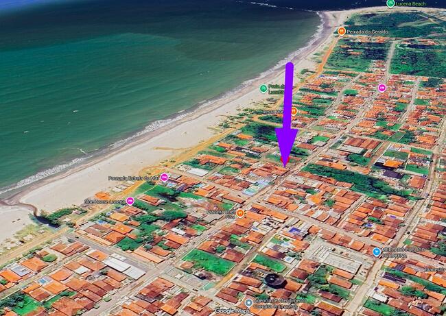 thumb <div style="text-align: justify;"><b>LUCENA/PB – TERRENO URBANO ÁREA 131,40M² - COM BENFEITORIA, MATRÍCULA Nº 16.249 EM NOME DA EMPRESA ENERGISA PARAÍBA – DISTRIBUIDORA DE ENERGIA S/A.
Imóvel:</b> Uma casa residencial localizada na zona urbana do município de Lucena/PB. A residência possui terraço, dois quartos, cozinha, banheiro interno e área de serviço. A casa está construída em terreno próprio, com as seguintes medidas: 7,30 metros de frente e fundos e 18,00 metros de comprimento em ambos os lados, totalizando uma área de aproximadamente 131,40m². Confrontando de um lado, com uma casa pertencente a Luís Vale; do outro lado, confronta-se com um terreno vazio de propriedade de Moacir de Tal, ainda sem registro anterior.</div>