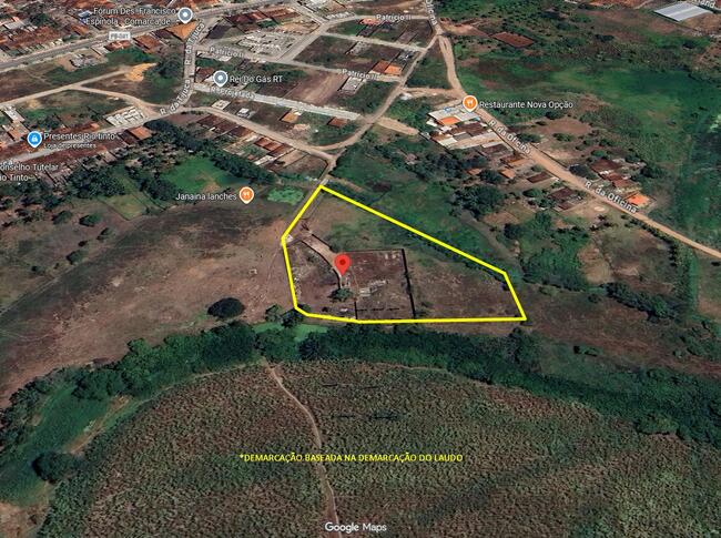 thumb <div style="text-align: justify;"><b>RIO TINTO/PB – TERRENO URBANO ÁREA 7.930,00M² - ÁREA CONSTRUÍDA DE 21,78M², MATRÍCULA Nº 1.487 EM NOME DA EMPRESA ENERGISA PARAÍBA – DISTRIBUIDORA DE ENERGIA S/A.
Imóvel: </b>Imóvel tem uma área de 7.930m², situado na zona urbana, comarca de Rio Tinto, estado da Paraíba, e próxima às margens do rio mamanguape, de forma irregular já demarcada, cercada e figurando na planta com todos os detalhes, contendo como benfeitorias: uma casa de operação em alvenaria, de tijolos e Coberta de telhas francesas e piso de cimento, com instalações elétricas e área construída de 21,78m²;</div>