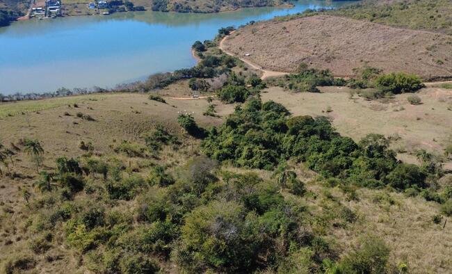 thumb <div style="text-align: justify;"><b>GUARANI/MG – TERRENO RURAL ÁREA 04.57,96 HECTARES, MATRÍCULA Nº 10.815 EM NOME DA EMPRESA ENERGISA SOLUÇÕES S/A. 
Imóvel: </b>Barra do Paraopeba - Uma área de terras de 04.57.96ha (quatro hectares cinquenta sete ares noventa e seis ares).</div>