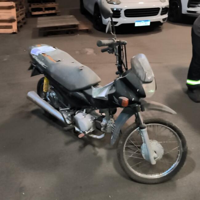 thumb <div style="text-align: justify;">HONDA POP100 2007 
Placa: DVV8659 
LORENA-SP 
Ano/Mod: 2007/2007 
Cor: Preto 
Chassi: NA 
Motor: HB02E17019638 
RENAVAM: 00923517065.</div>