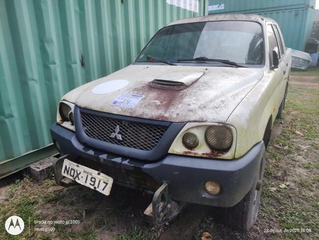 thumb <div style="text-align: justify;">L200 4X4 GL Marca: MITSUBISHI Placa: NOX1917 MANAUS/AM Ano/Mod: 2009/2010 Cor: Branca Chassi: 93XGNK740AC961863 Motor: 4D56CM7999 RENAVAM: 00221604685</div>