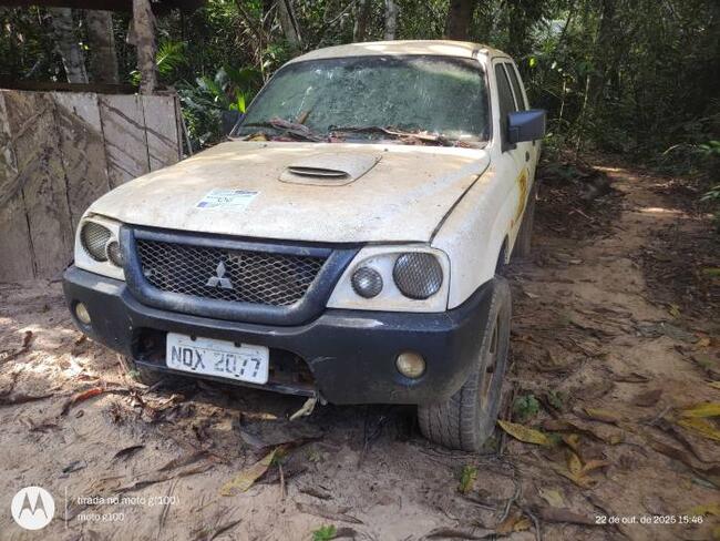 thumb L200 4X4 GL Marca: MITSUBISHI Placa: NOX2077 MANAUS/AM Ano/Mod: 2009/2010 Cor: Branca Chassi: 93XGNK740AC962159 Motor: 4D56CM8762 RENAVAM: 00221617531