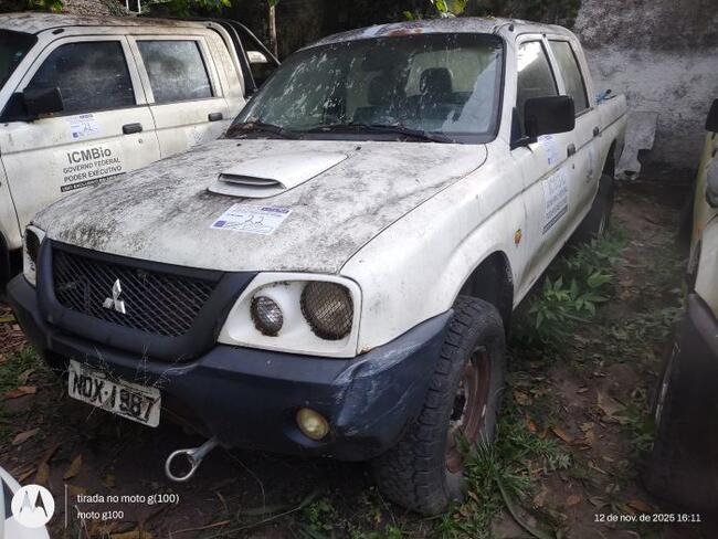 thumb <div style="text-align: justify;">L200 4X4 GL Marca: MITSUBISHI  Placa: NOX1987 MANAUS/AM Ano/Mod: 2009/2010 Cor: Branca Chassi: 93XGNK740AC962844 Motor: 4D56CM9196 RENAVAM: 00221568476</div>