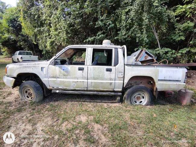 thumb L200 4X4 GL Marca: MITSUBISHI Placa: JGW5855 BOA VISTA/RR Ano/Mod: 2005/2006 Cor: Branca Chassi: 93XJNK3406C541942 Motor: 4D56KY4342 RENAVAM: 00870304658