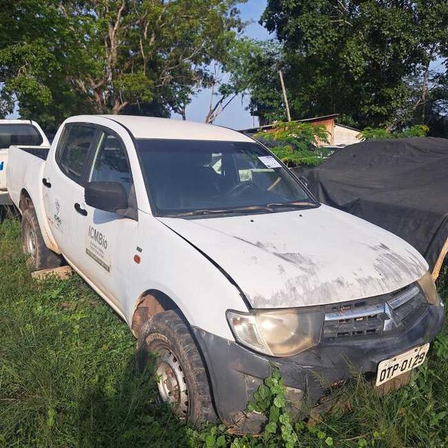 Mitsubishi L200 Triton L200 Triton GL 3.2 CD TB Int. Dies. Mec.