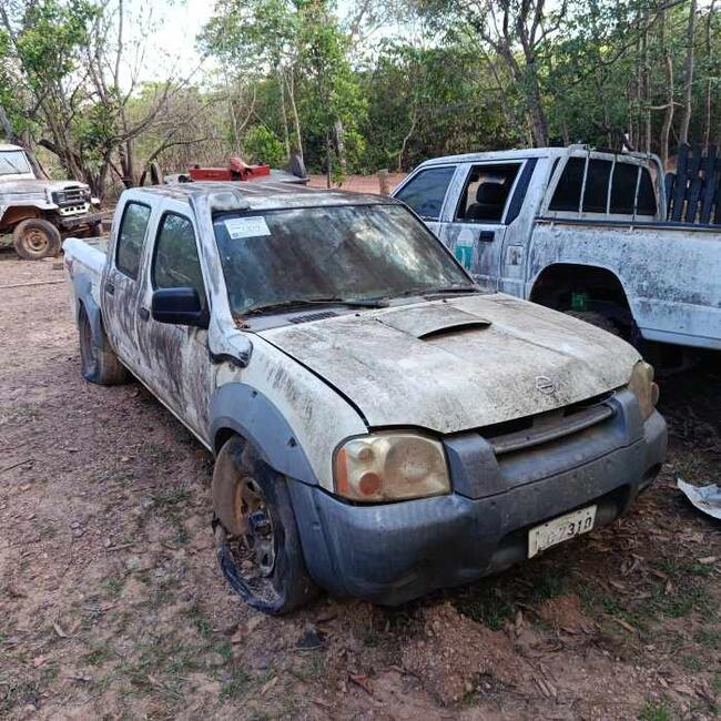 Frontier 4x4 XE Nissan