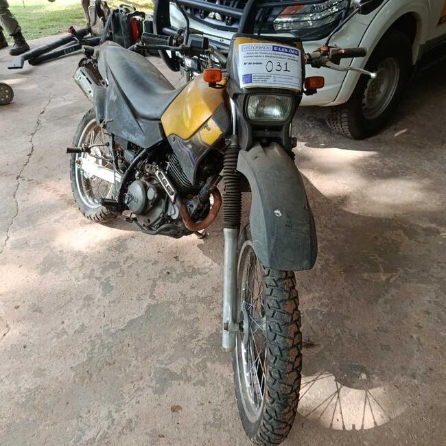 23501 XT 225(NACIONAL) 2005