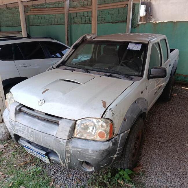205502 FRONTIER 4X4 XE(NACIONAL) 2005