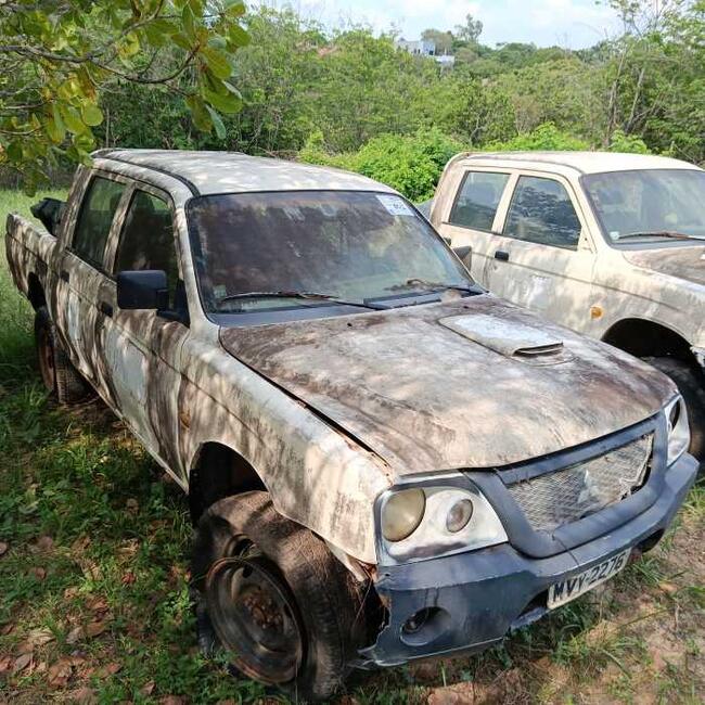SUCATA - 222201 L200 4X4 GL (NACIONAL) 2011