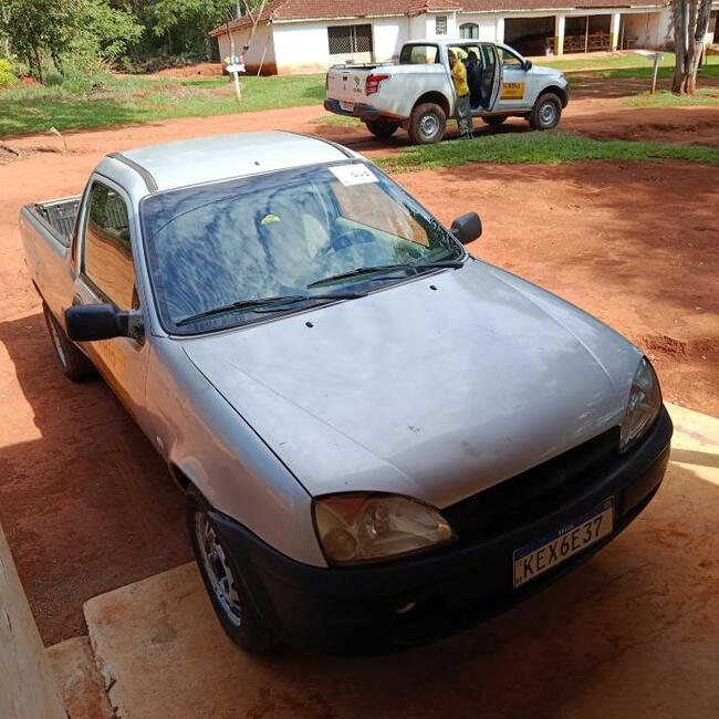Ford Courier