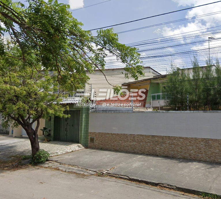 Casa 120,00m², 3 dormitório(s), 2 vaga(s) na garagem - Lagoa Redonda, Fortaleza CE, localizado em Fortaleza - CE, bairro Lagoa Redonda