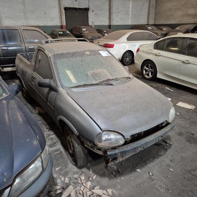 thumb CHEVROLET CORSA GL 1996