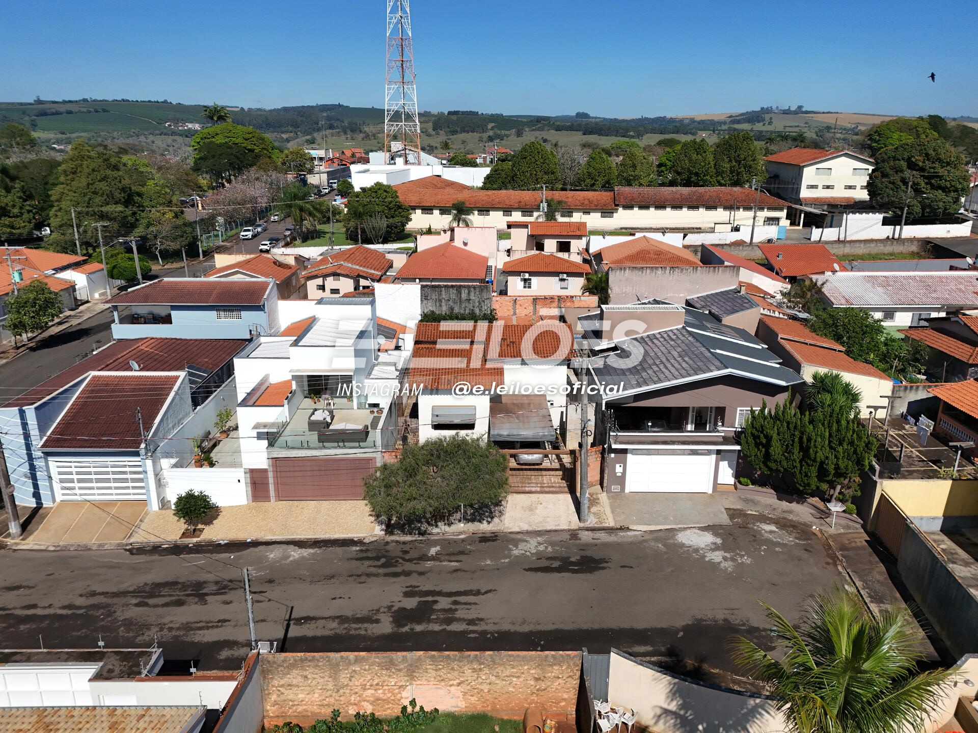Residencial, área de 296,57m² - Piraju/SP, localizado em Piraju - SP, bairro Jardim Ana Cecília