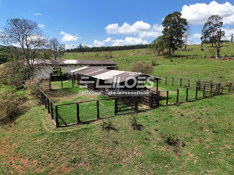 “Fazenda Morro Verde”, área total de 212,32,50 hectares - Araxá/MG